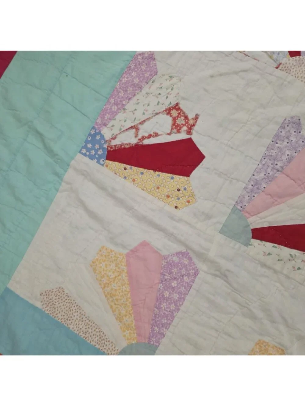 Vintage Handmade Handstitched Fan Quilt Blue Red 84 x 67 Farm Fabric